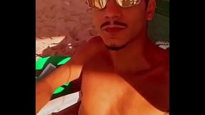 Alex Zahir, corpo perfeito