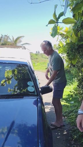 Dom Cop Inspects Unlicensed Driver at Home