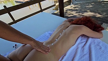 Onlymaya - Hot redhead girl gets fisted after a relaxing massage.