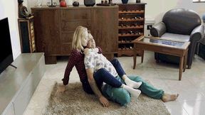 Hot wrestling-2 MOV