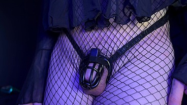 my first chastity cage as a straight guy (cute femboy)