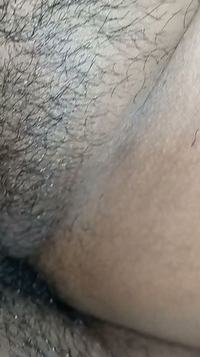 Bhabhi ki Desi boy sex in house Hindi audio.   Clip 1