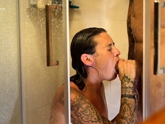 Interracial Cuckhold Blowjob