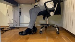 HORNY SECRETARY IN LOAFERS AND BLACK SOCKS - MP4 Mobile Version