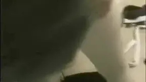 Paar Wird Bei Ihrem Ersten Dreier Mit Mami Gefilmt