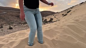Stuck in the Sand - I Wet My Jeans While Trapped