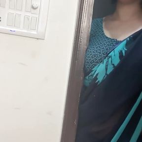 Bhabhi, I Want to Lick Your Pussy