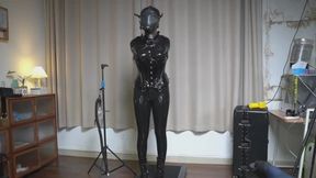 My Latex Toy 03: One Glove Kneeling Suspension Breath Control