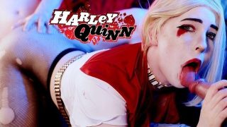 Harley Quinn Cosplayer genießt Deep Throat Blowjob mit großen Brüsten und großem Arsch