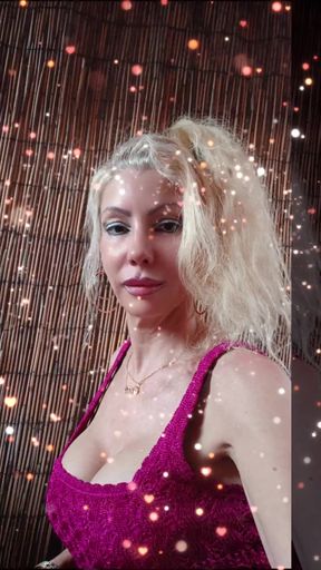 Mistress Morgane relaxes before Wednesday's Tgirls Party