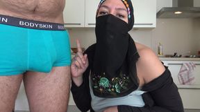 Cheating Arab Cuckold Handjob
