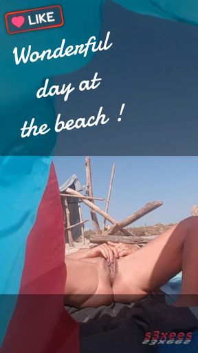 She masturbates and he gives her a small vibrating sex toy for her in Cap d&amp;#039;Agde.