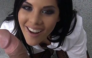 Doctor madison parker gives head while on her cigarette break