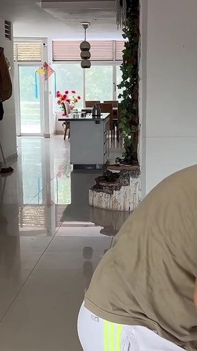 My Service Employee Has a Good Dick