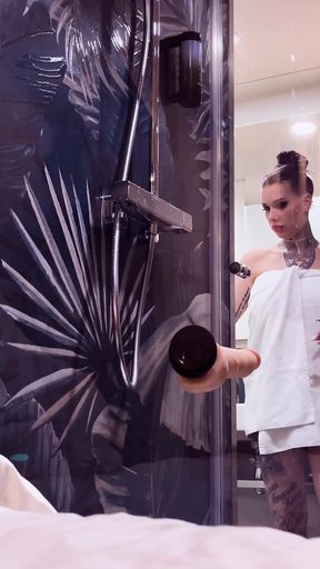 Hot Steam, Hard Dildo - My Glass Wall Fuck