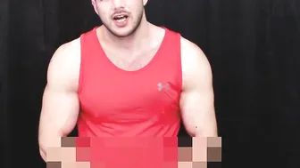 Muscular Hunk Jerks Off in Solo Handjob Scene