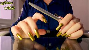 Tapping nails Golden nails