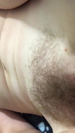 Thrilling moment from "Wanking with a real life audience is so weird that I got stage fright"