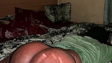 Horny neighbor romantic cumshot