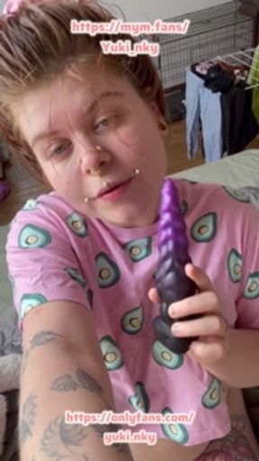Je me defonce le cul avant de partir à Paris ! Amateur français jolie rousse poilu et tatouée