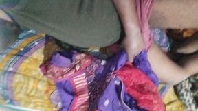 ke Short dres pe muth mari