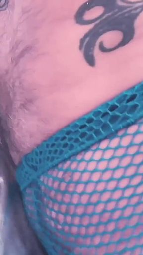 Couple Met in the Carnival Ended up Having Sex on the First Corner They Found