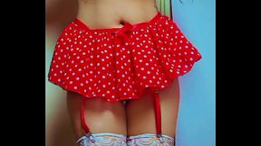 Baile sexy con tanga siempre lista, plug anal con cola de zorrita y me masturbo con mi vibrador