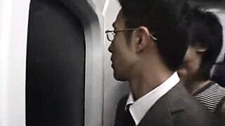 Pipe, masturbation, branlette, muscle &#8211; Salopes gays japonaises en train de se faire enculer