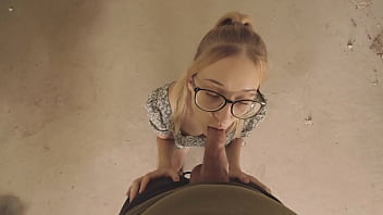 Risky Public Bang Girl Sucks Off Stranger in Abandoned Spot, Swallows Load Like a Pro!