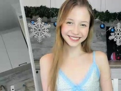 Amateur Webcam Cute Teen Plays Solo