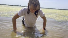 wetlook white t-shirt down at the estuary