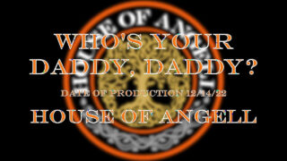 Tatoverede bjørne får deres behårede røve fyldt uden kondom af store amerikanske pikke i en lækker trekant