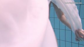 ”Aqua hottie Andrejka underwater stripping & swimming”