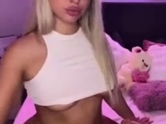 Emo Teen Becka Solo Webcam Masturbation Porn