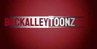 Black Chyna's big chocolate ass bounces and claps in the backalley