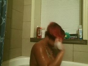 Sexy Redbone Soakin Wet