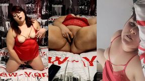 dans ma nuisette en satin rouge, je me fais salement plaisir avec mon god et mon...