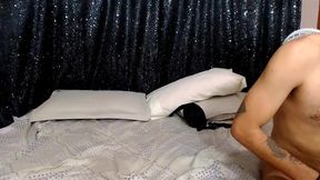 Creampie Couple Cum Eating