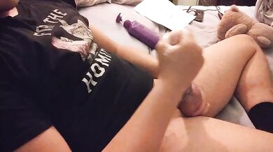 Cock & ball squeezing