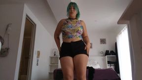 Reyna Tirana gets plug anal in vlog