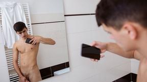 ”Too Hot for the Selfies”