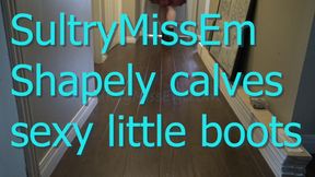 Shapely calves sexy little boots