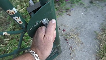 sexy boy fucked barebac outdoor in risky exhib near the street