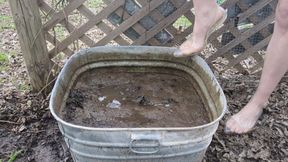 Fifi loses a brand new pair of clear jelly heels into her bin of mud *NEW*