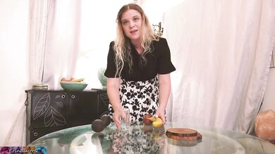 Stepmom Homeschool sex lesson