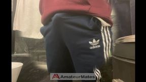 amateur horny flatmate in sportswear cums in condom