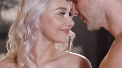 Czech cutie Marilyn Sugar is having a romantic sex with her partner