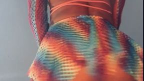 Tantalizing Try On with Simone Steele