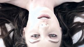 ”Virgin 18yo visits the doc”