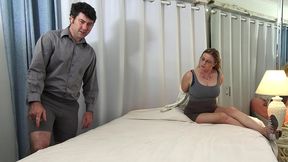 student gets a private lesson on anatomy while on a field trip from his teacher